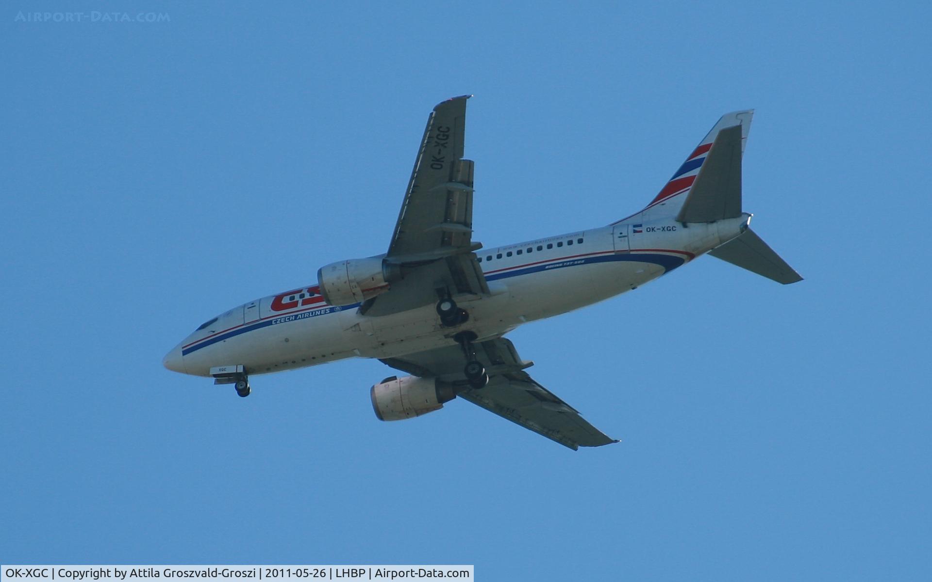 OK-XGC, 1992 Boeing 737-55S C/N 26541, Getting off direction Budapest Liszt Ferenc onto an International Airport, in Üllö city airspace.