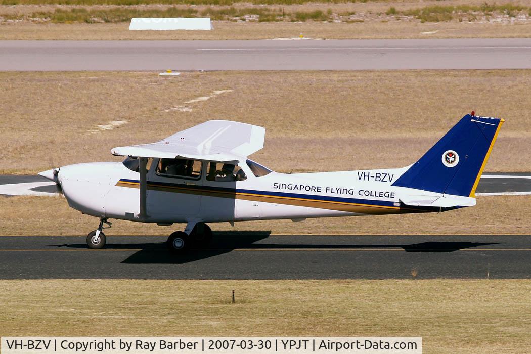 VH-BZV, 2004 Cessna 172R C/N 17281226, Cessna 172R Skyhawk [172-81226] Singapore Flying College Perth -Jandakot~VH 30/03/2007