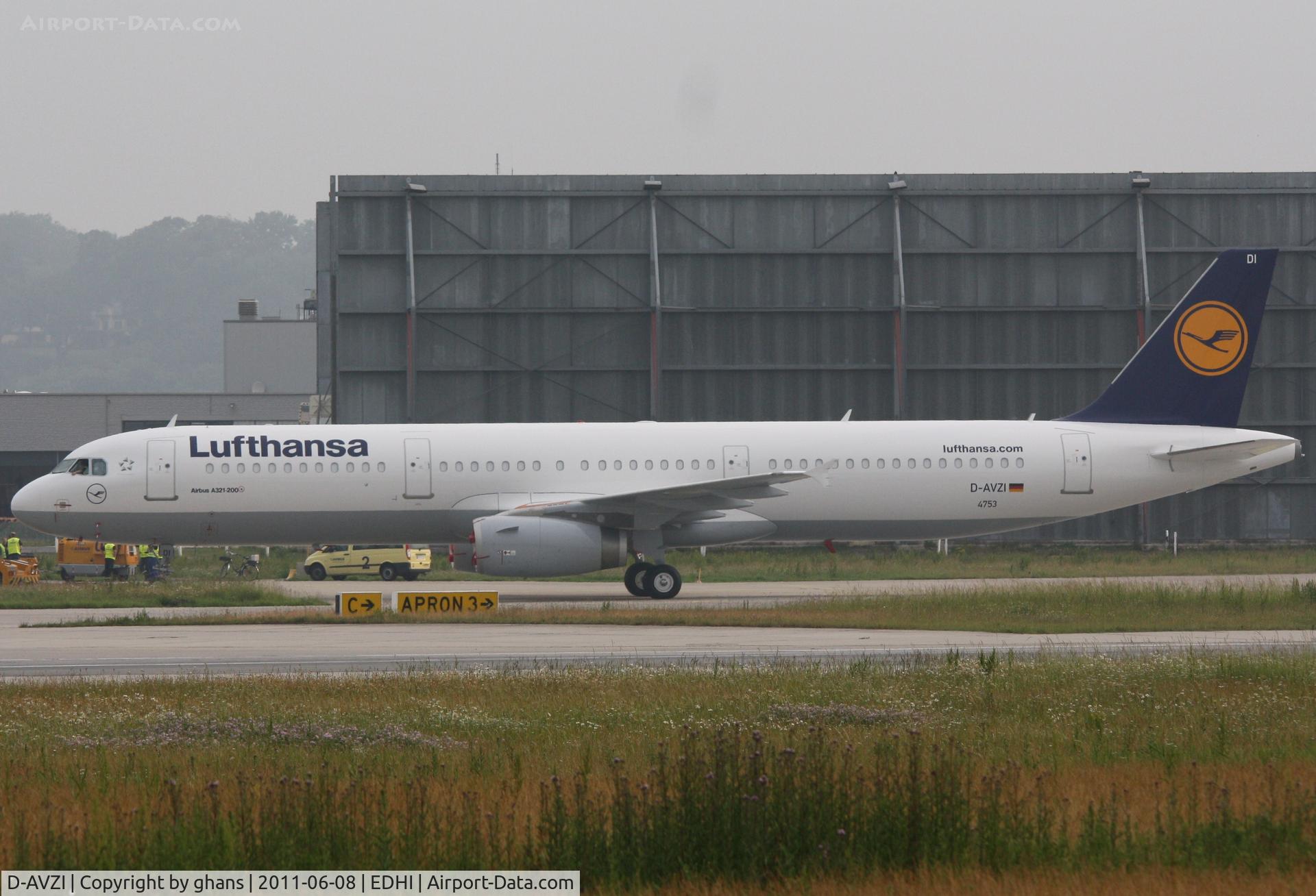 D-AVZI, 2011 Airbus A321-231 C/N 4753, to become D-AIDI