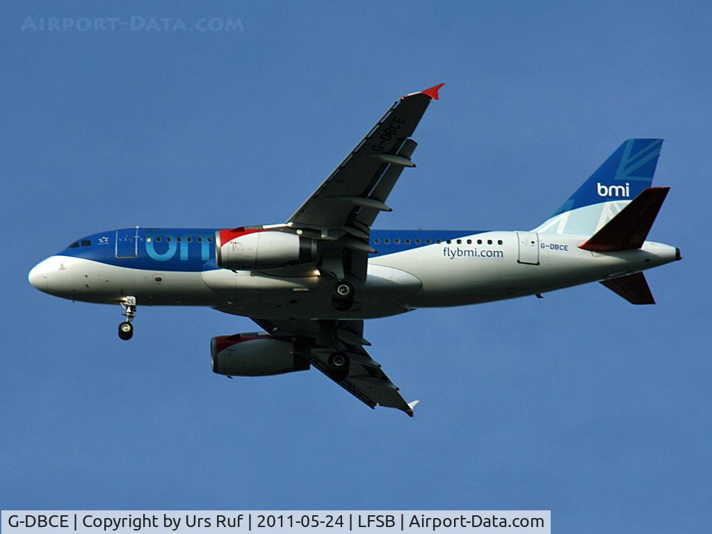G-DBCE, 2005 Airbus A319-131 C/N 2429, on final for runway 33 arriving from LHR
