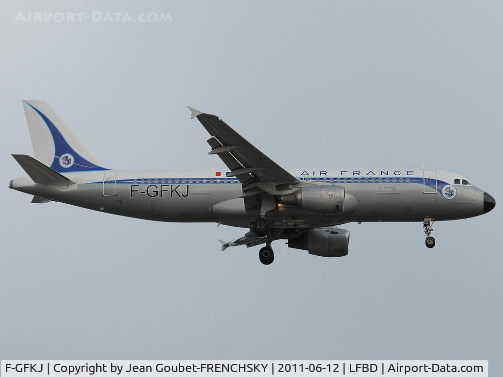 F-GFKJ, 1989 Airbus A320-211 C/N 0063, 
