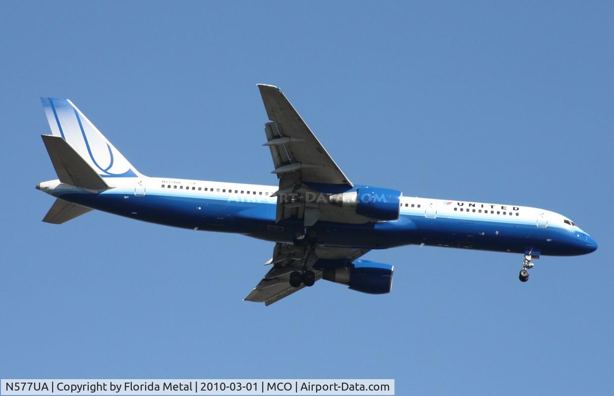 N577UA, 1993 Boeing 757-222 C/N 26693, United 757