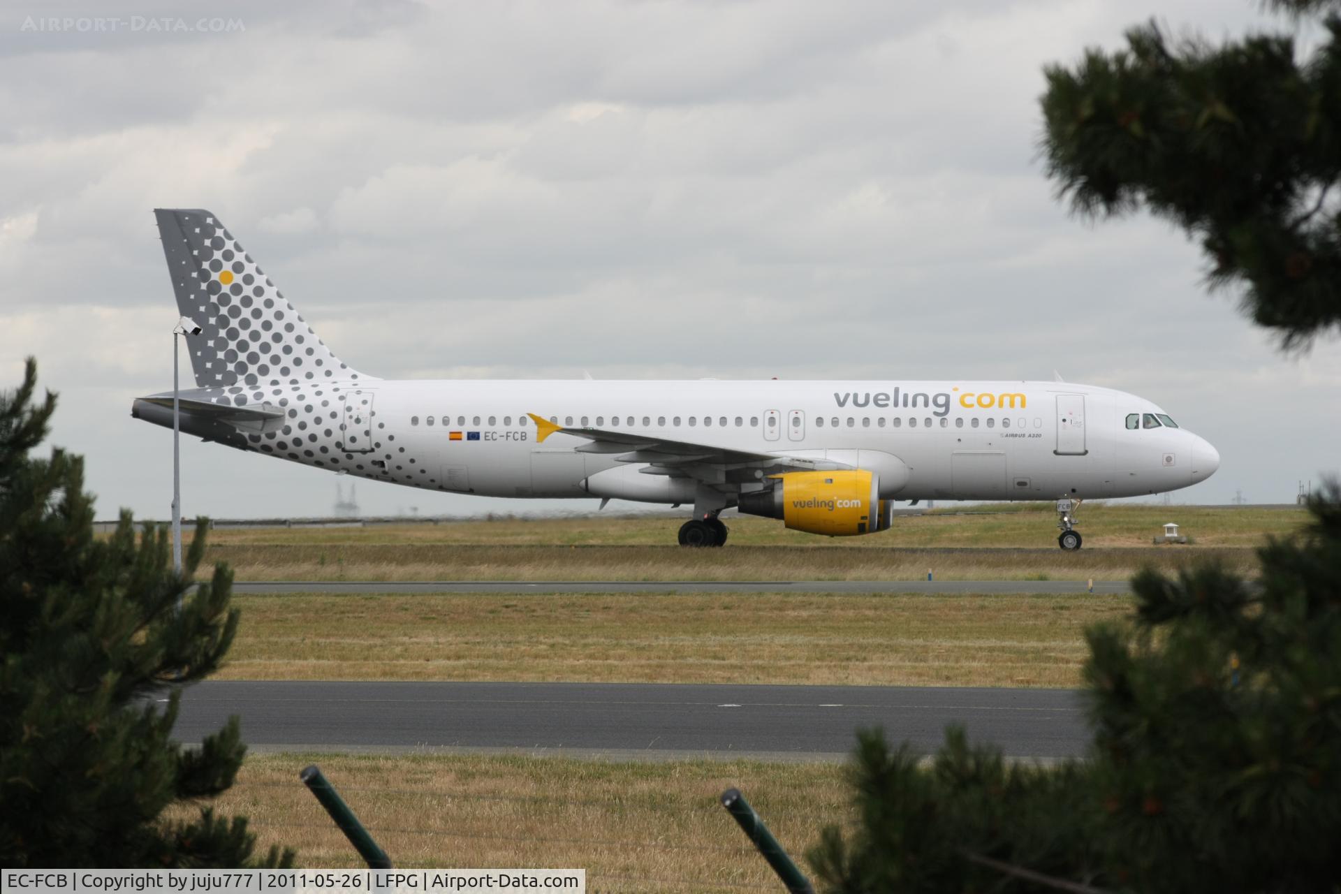 EC-FCB, 1990 Airbus A320-211 C/N 0158, with Vueling color