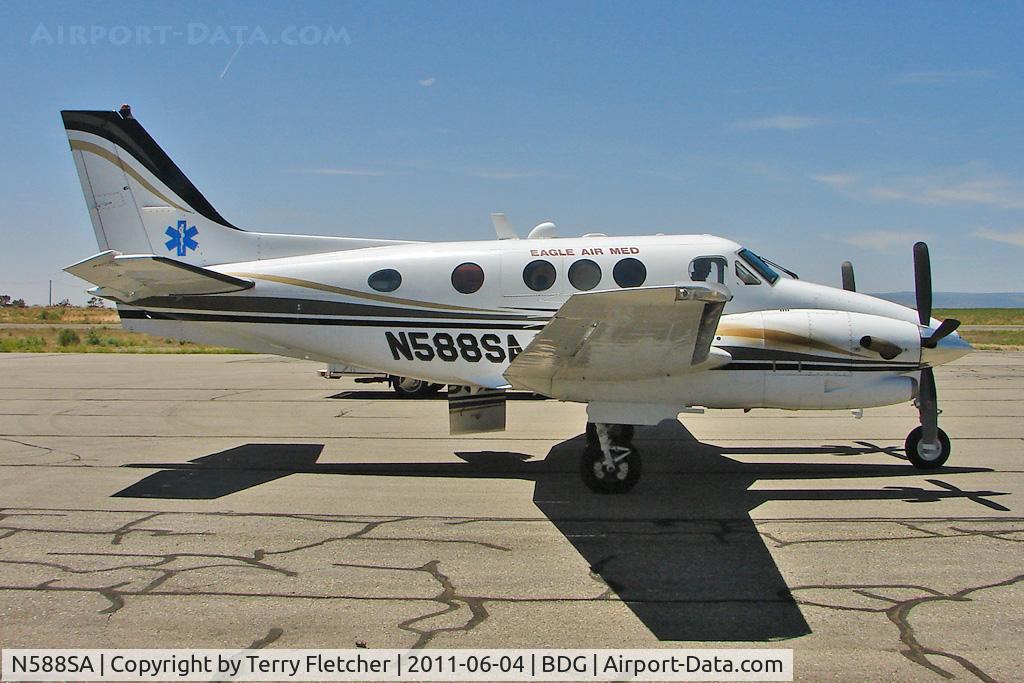 N588SA, 2000 Raytheon Aircraft Company C90A C/N LJ-1588, Eagle Air Med's 2000 Raytheon Aircraft Company C90A, c/n: LJ-1588 arriving with another medical emergency