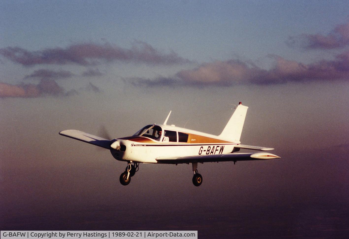 G-BAFW, 1965 Piper PA-28-140 Cherokee C/N 28-21050, G-BAFW up from its Cambridge base in 1989.