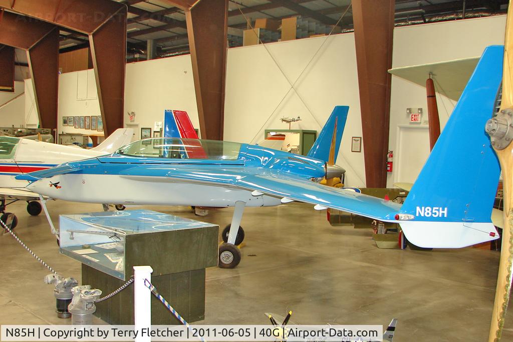 N85H, Rutan Long-EZ C/N 704, Hatten Donald E LONG-EZ, c/n: 704 at Planes of Fame Museum at Valle AZ
