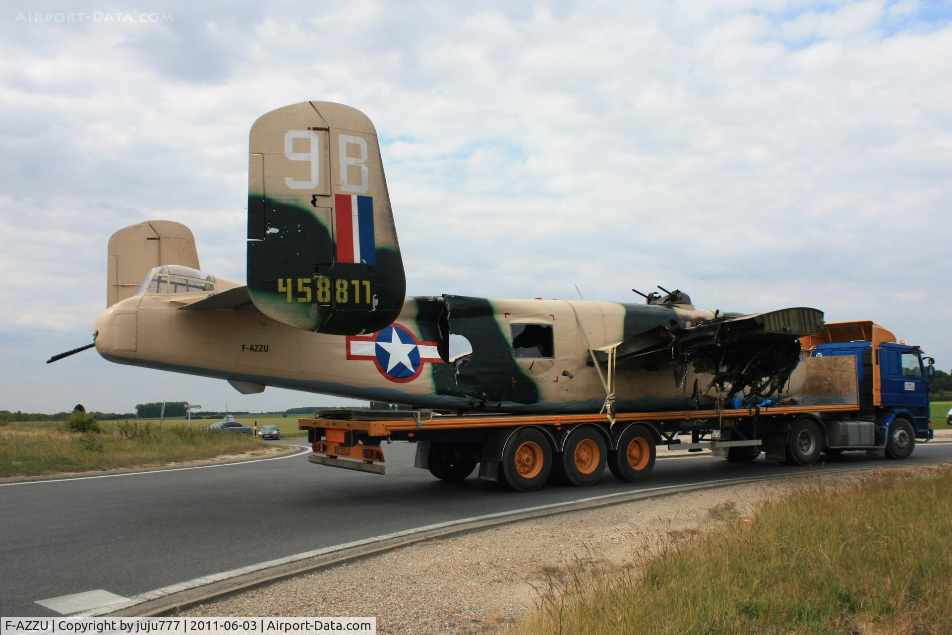 F-AZZU, 1945 North American B-25J Mitchell Mitchell C/N 108-47562, crash due to engine fire near Réau