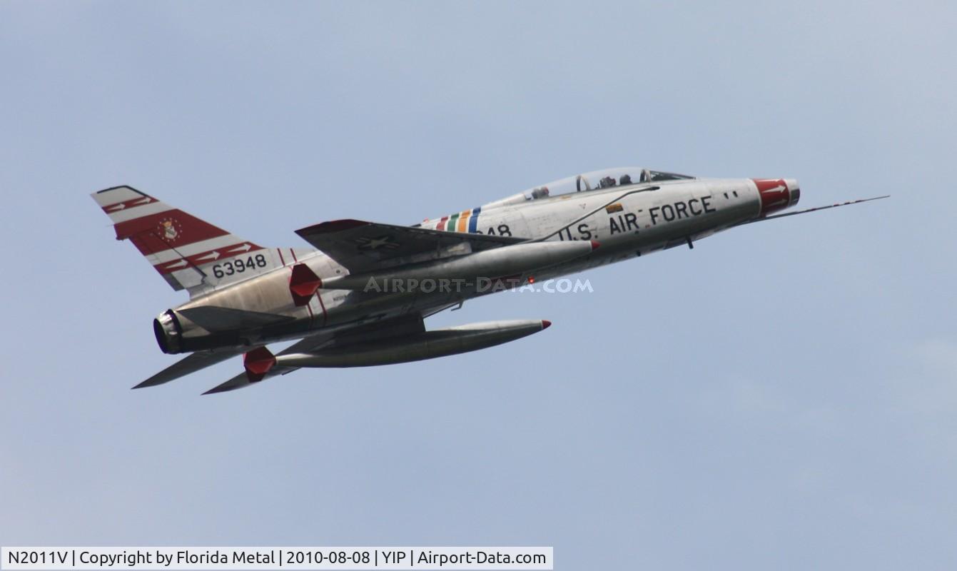 N2011V, 1958 North American F-100F Super Sabre C/N 243-224, F-100F