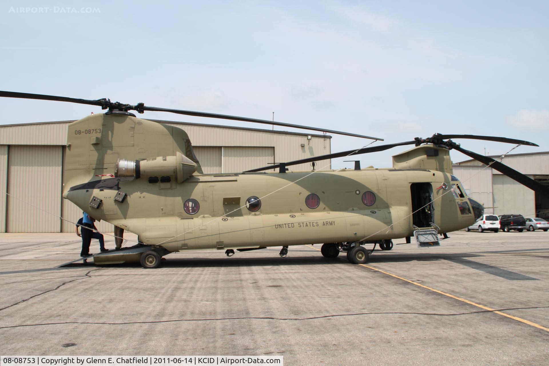 08-08753, 2011 Boeing CH-47F Chinook C/N M8753, On the Rockwell-Collins Ramp