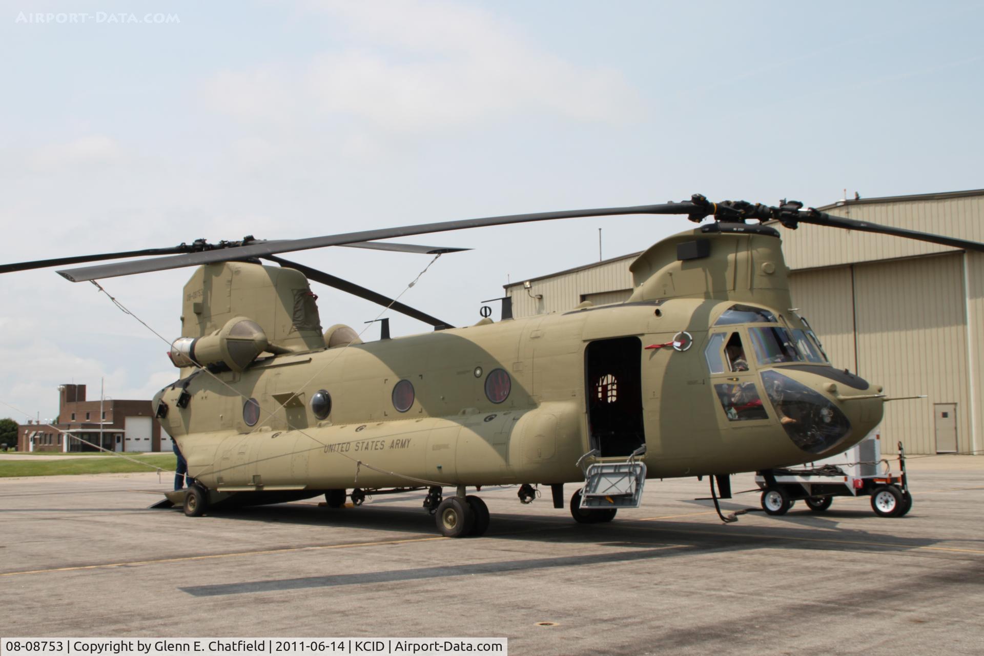 08-08753, 2011 Boeing CH-47F Chinook C/N M8753, On the Rockwell-Collins Ramp