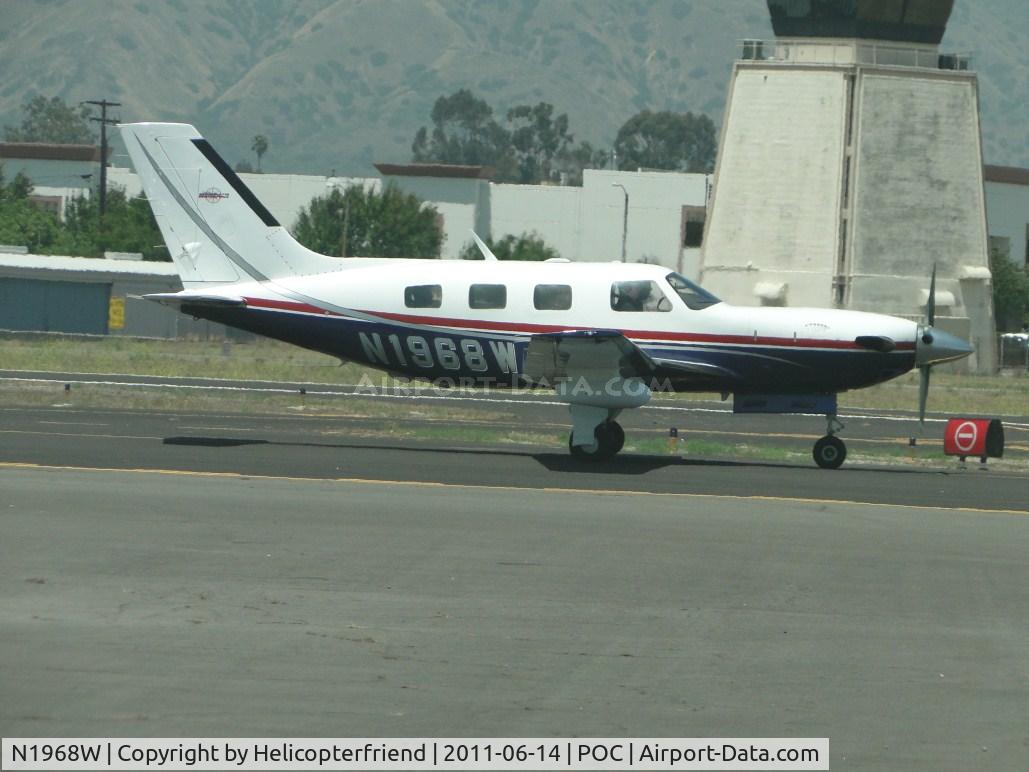 N1968W, 2001 Piper PA-46-500TP C/N 4697115, Taxiing on taxiway Sierra to the eastside transient parking area