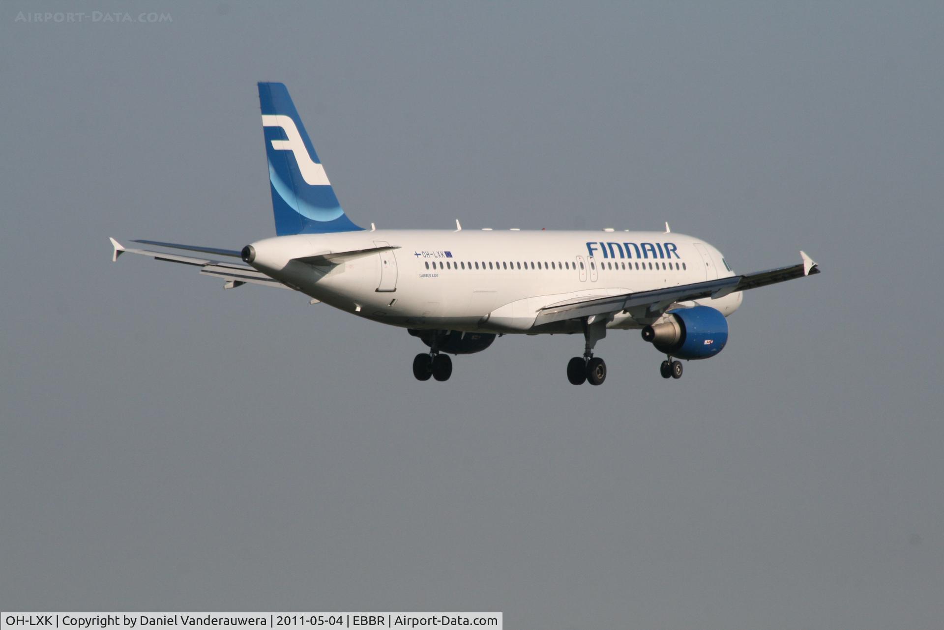 OH-LXK, 2003 Airbus A320-214 C/N 2065, Flight AY811 is descending to RWY 02
