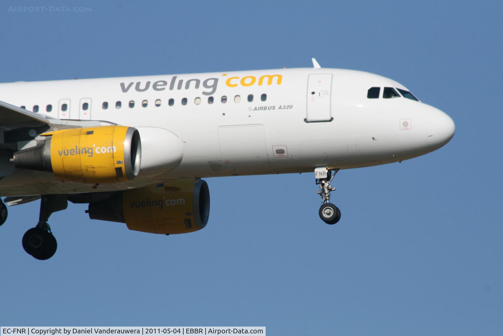 EC-FNR, 1992 Airbus A320-211 C/N 323, Arrival of flight VY8988 to RWY 02