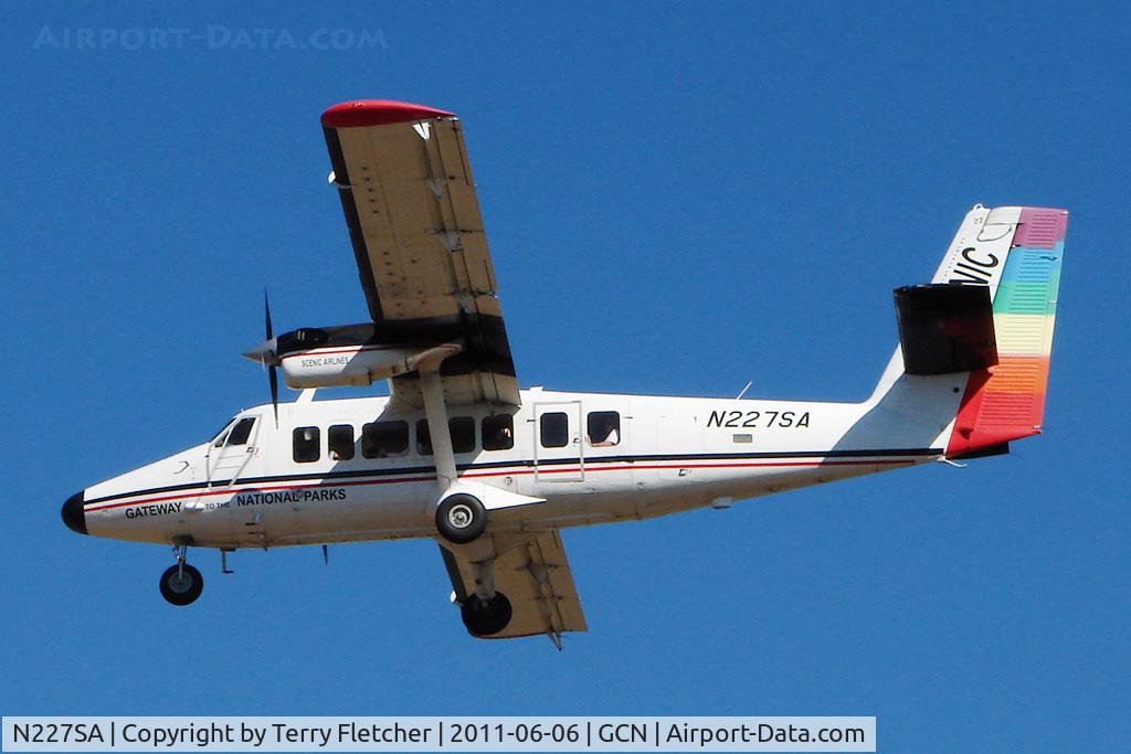 N227SA, 1976 De Havilland Canada DHC-6-300 Twin Otter C/N 517, 1976 Dehavilland DHC-6 TWIN OTTER, c/n: 517 arriving at Grand Canyon
