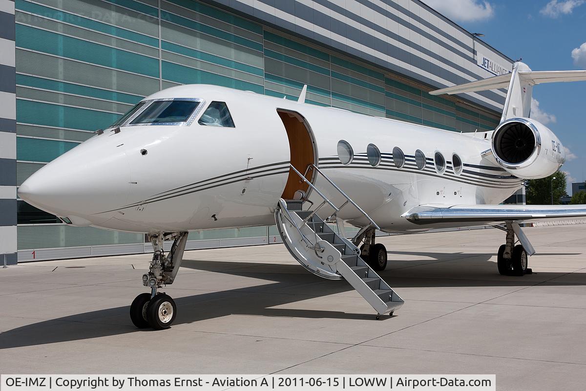 OE-IMZ, 2008 Gulfstream Aerospace GIV-X (G450) C/N 4121, ex N821GA