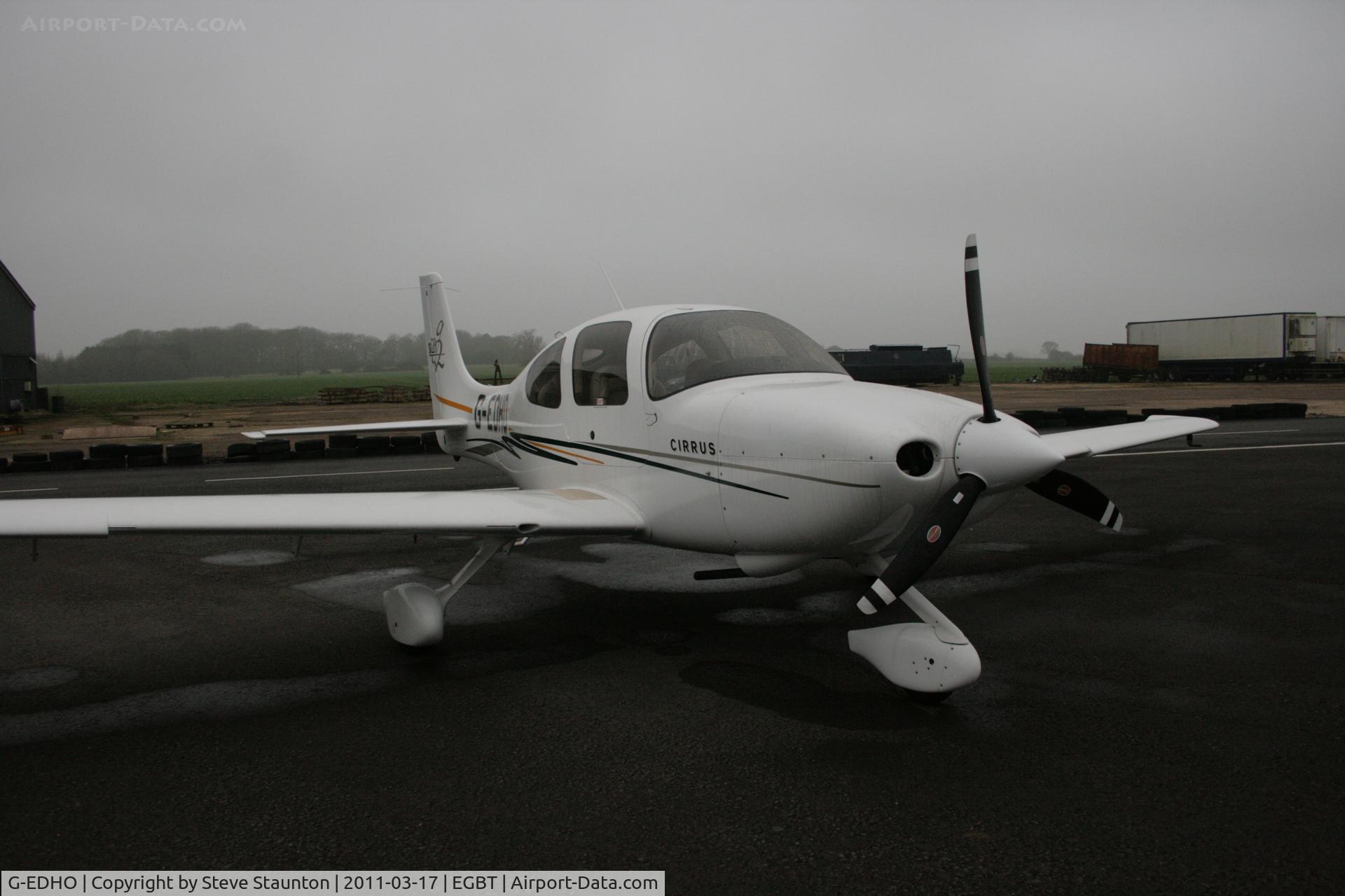 G-EDHO, 2005 Cirrus SR20 G2 C/N 1542, Taken at Turweston Airfield March 2010