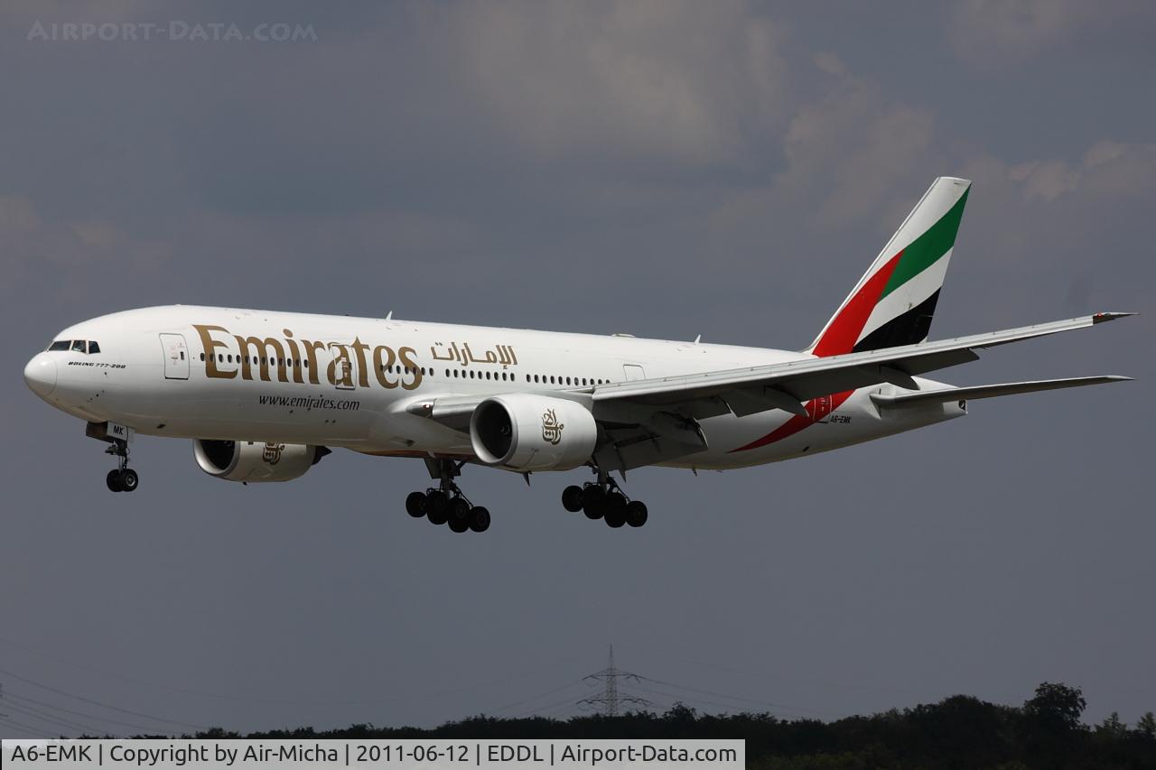 A6-EMK, 1998 Boeing 777-21H/ER C/N 29324, Emirates