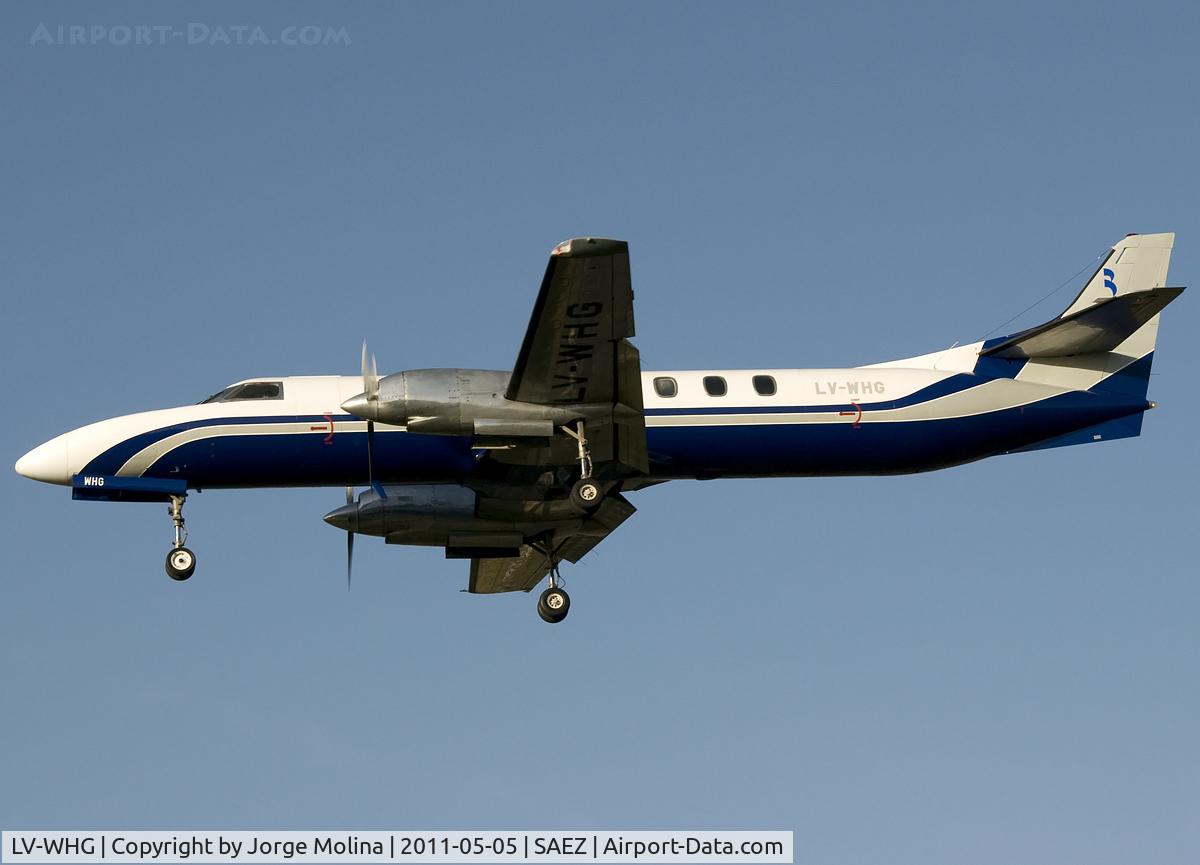 LV-WHG, 1980 Swearingen SA-226TC Metro II C/N TC-344, On final to RWY 35.