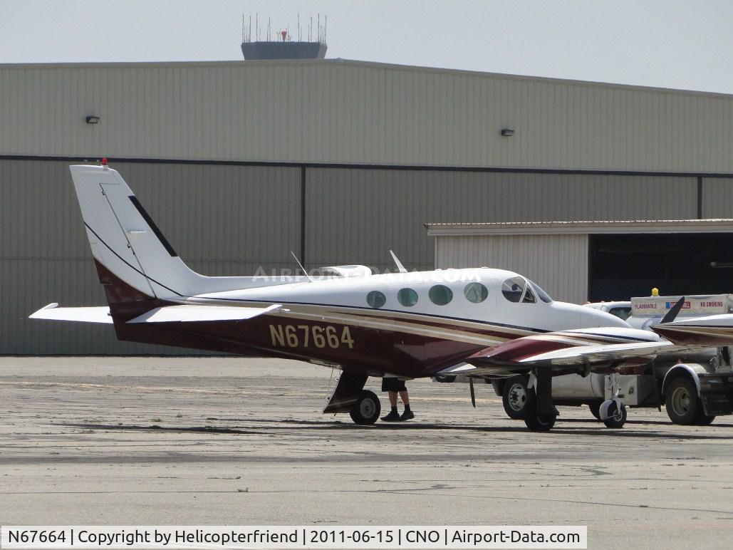 N67664, Cessna 340A C/N 340A1534, Just completed fueling