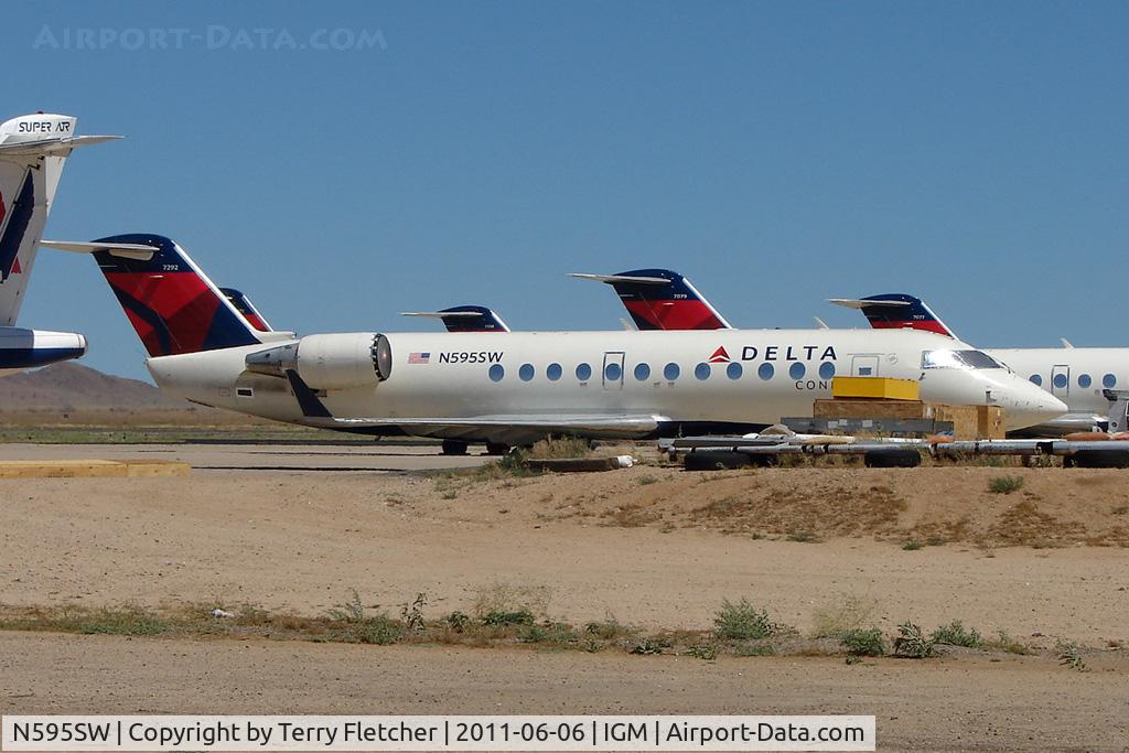 N595SW, 1999 Bombardier CRJ-100ER (CL-600-2B19) C/N 7292, 1999 Bombardier CL-600-2B19, c/n: 7292 WFU at Kingman