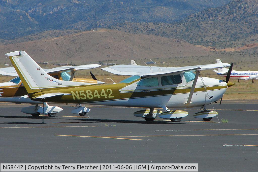 N58442, 1973 Cessna 182P Skylane C/N 18262066, 1973 Cessna 182P, c/n: 18262066 at Kingman