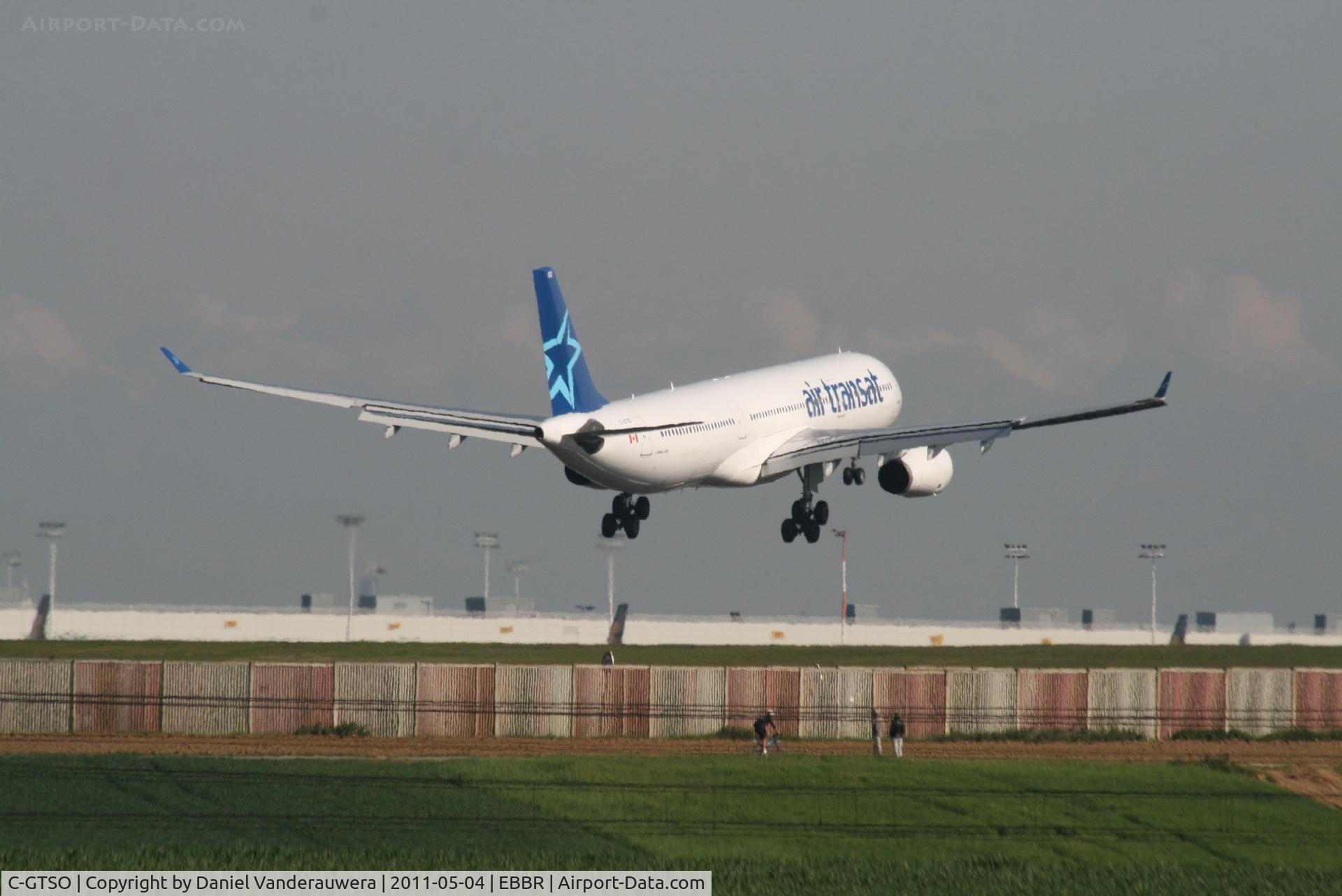 C-GTSO, Airbus A330-342 C/N 132, Several seconds before landing on RWY 02