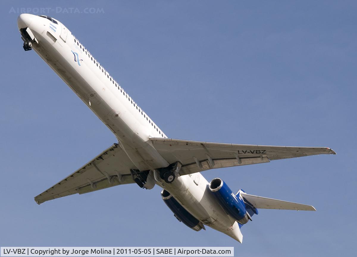 LV-VBZ, 1992 McDonnell Douglas MD-88 C/N 53049, Taking off RWY 13.
