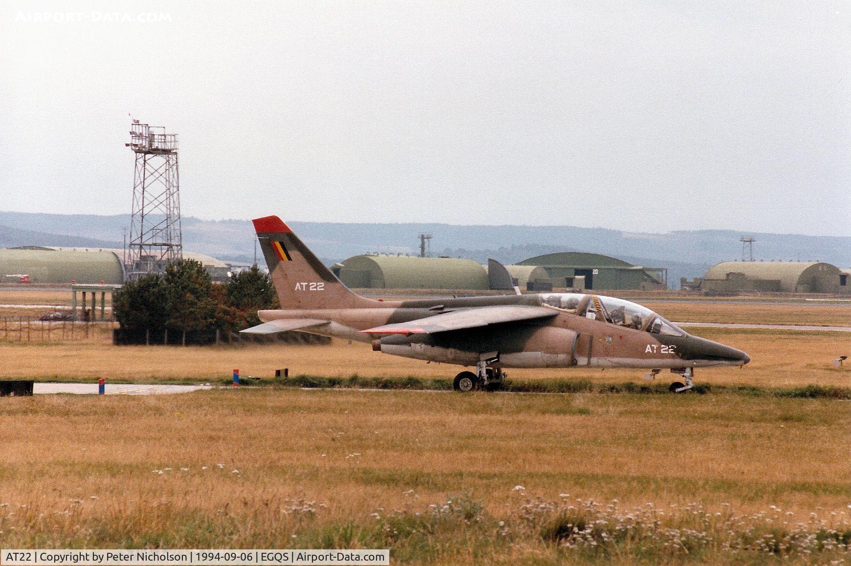 AT22, Dassault-Dornier Alpha Jet 1B C/N B22/1091, Alpha Jet, callsign Belgian Air Force 549 Bravo, of 9 Wing taxying to Runway 23 at RAF Lossiemouth in September 1994.