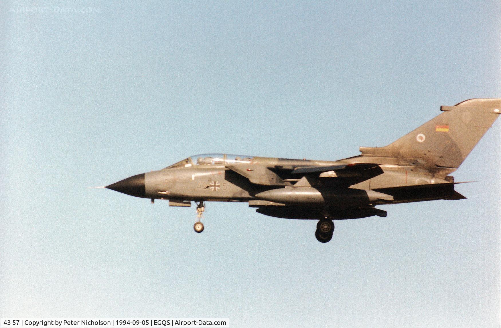 43 57, Panavia Tornado IDS C/N 151/GS030/4057, Tornado IDS, callsign German Air Force 5189, of AKG-51 on final approach to Runway 23 at RAF Lossiemouth in September 1994.
