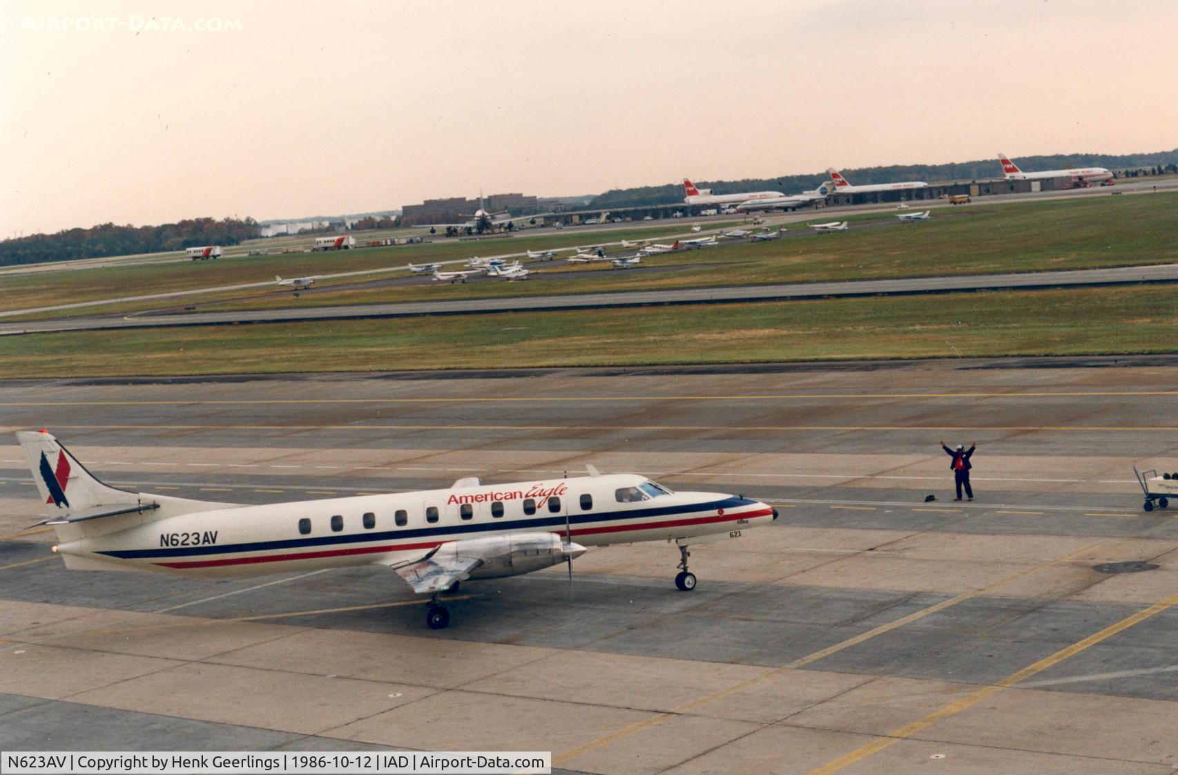 N623AV, 1980 Fairchild SA-227AC Metro III C/N AC-623B, American Eagle