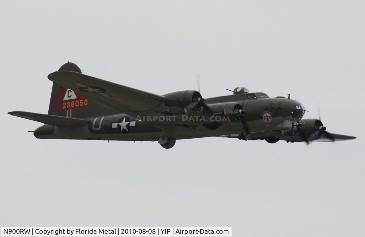 N900RW, 1944 Boeing B-17G Flying Fortress C/N 8627, Thunderbird