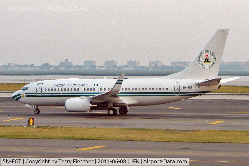 5N-FGT, 2005 Boeing 737-7N6 BBJ C/N 34260, Nigerian Air Force's Boeing B737-7N6 BBJ, c/n: 34260/1746 taxying at New York JFK