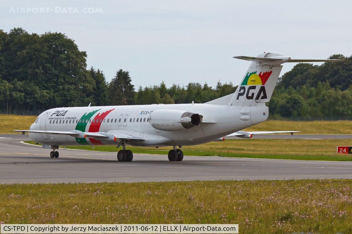 CS-TPD, 1991 Fokker 100 (F-28-0100) C/N 11317, CS-TPD_
Fokker 100