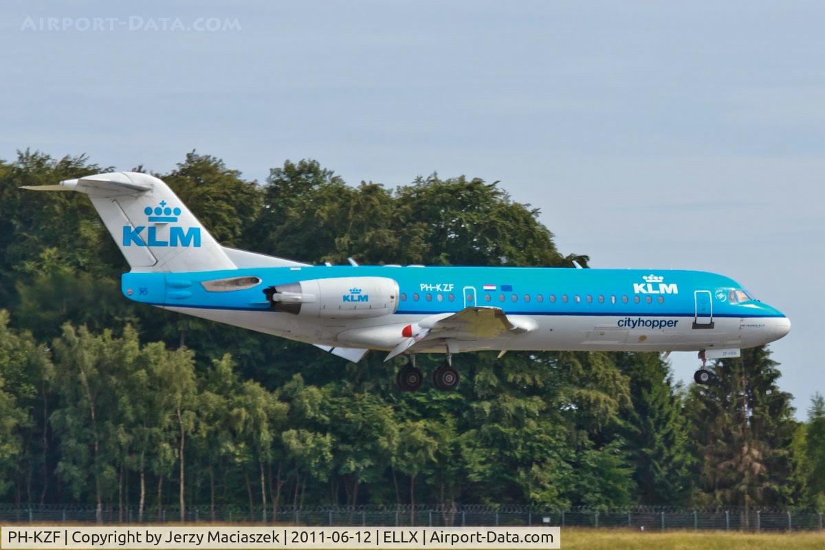 PH-KZF, 1996 Fokker 70 (F-28-0070) C/N 11577, PH-KZF_
 Fokker 70