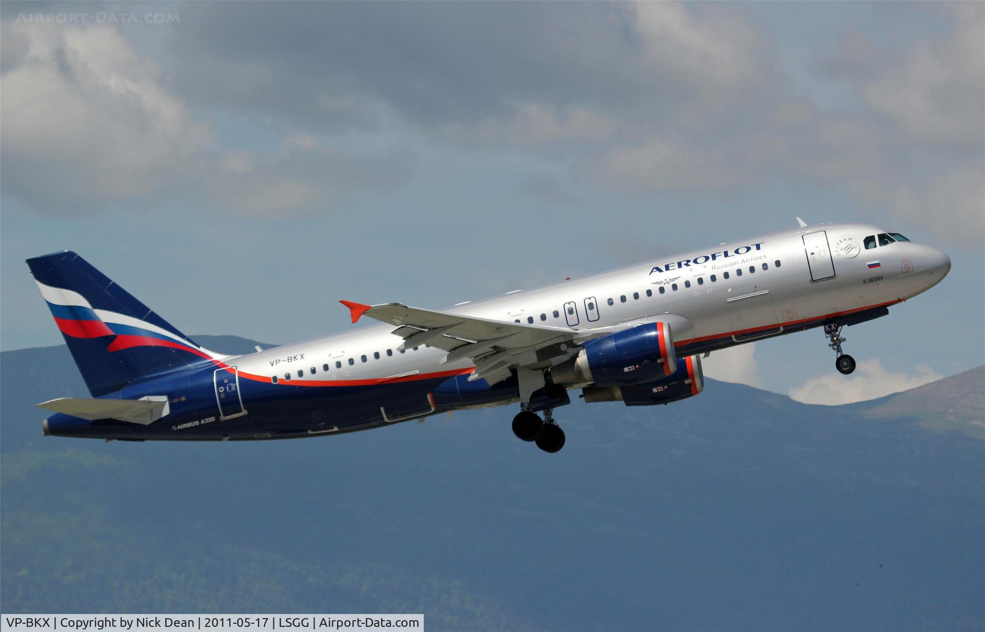 VP-BKX, 2008 Airbus A320-214 C/N 3410, LSGG/GVA
