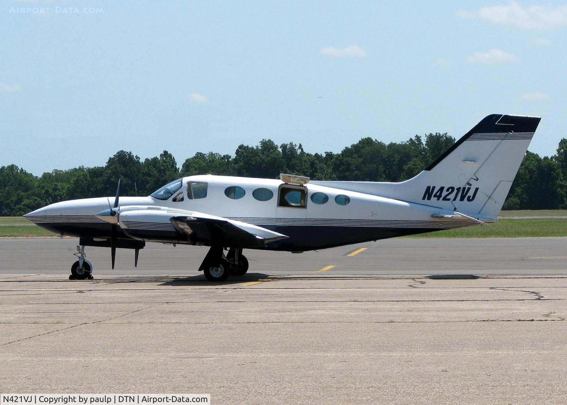 N421VJ, 1978 Cessna 421C Golden Eagle C/N 421C0507, At Downtown Shreveport.