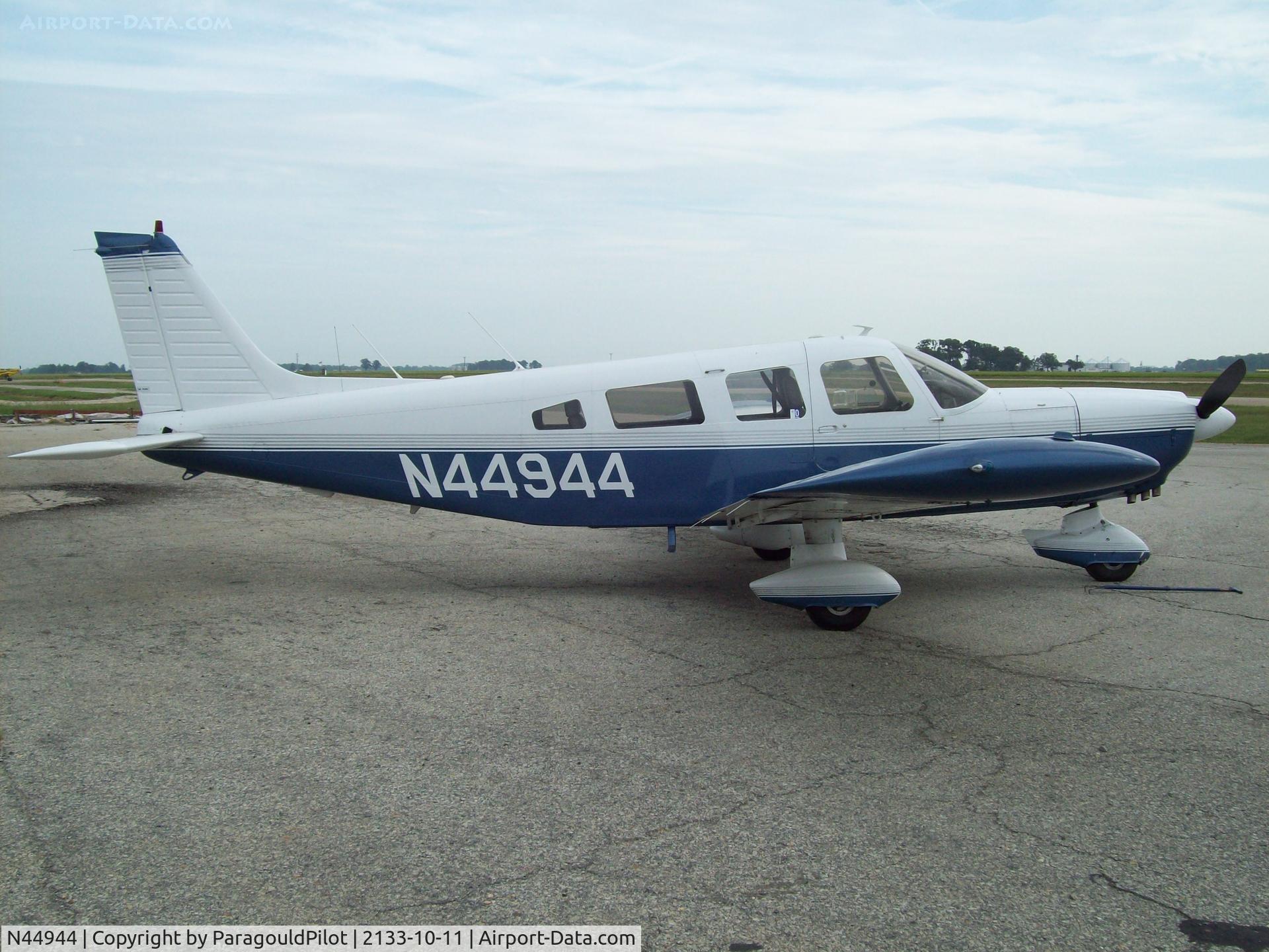 N44944, 1977 Piper PA-32-300 Cherokee Six C/N 32-7740113, 1977 Cherokee Six