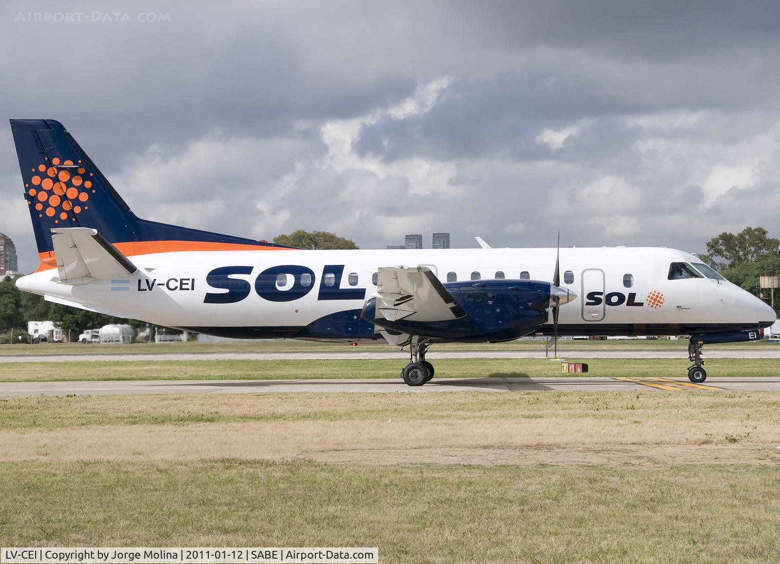 LV-CEI, 1985 Saab-Fairchild SF340 C/N 340A-012, Taxi to RWY 13.