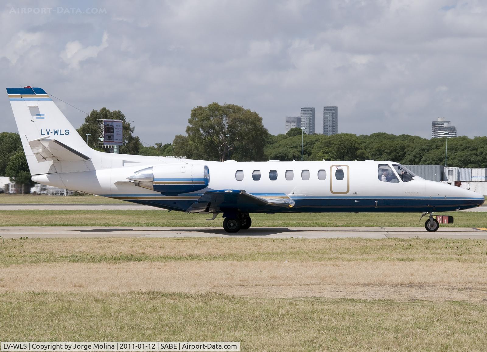 LV-WLS, 1995 Cessna 560 Citation Ultra C/N 560-0289, Taxi to RWY 13.