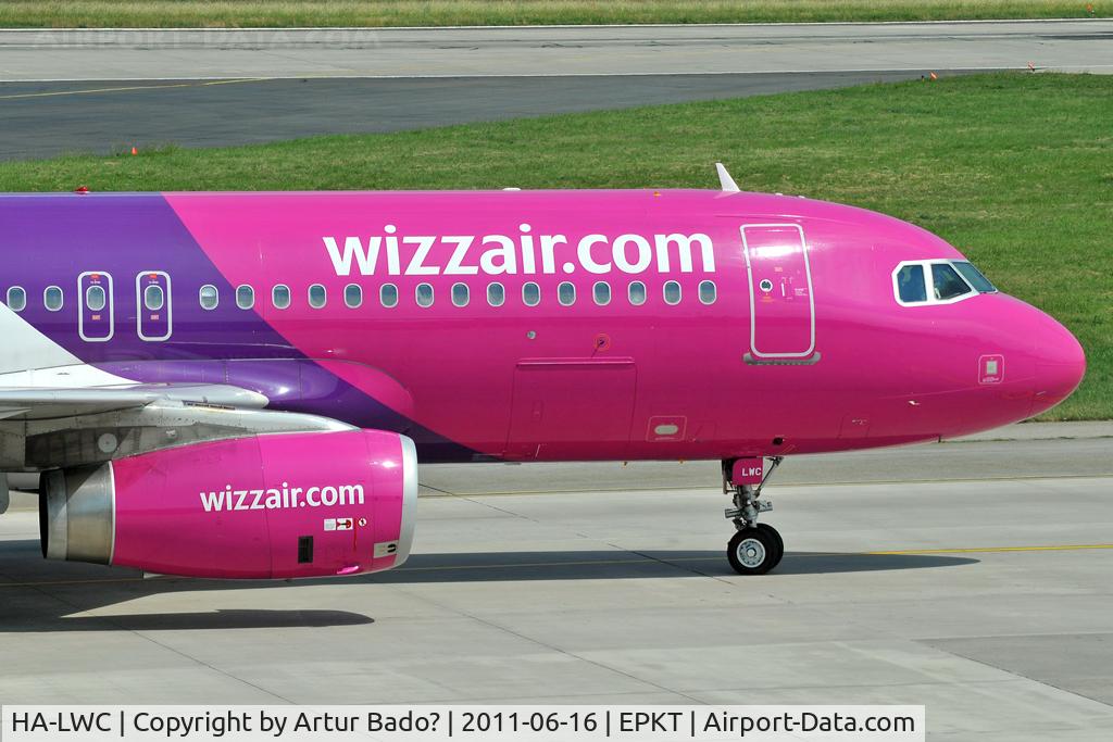 HA-LWC, 2010 Airbus A320-232 C/N 4323, Wizzair