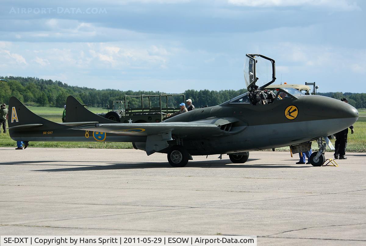 SE-DXT, 1958 De Havilland (F+W Emmen) Vampire T55 (DH-115) C/N 972, Vampire at Hässlö Roll Out air show