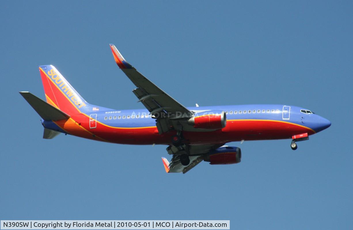 N390SW, 1994 Boeing 737-3H4 C/N 26593, Southwest 737
