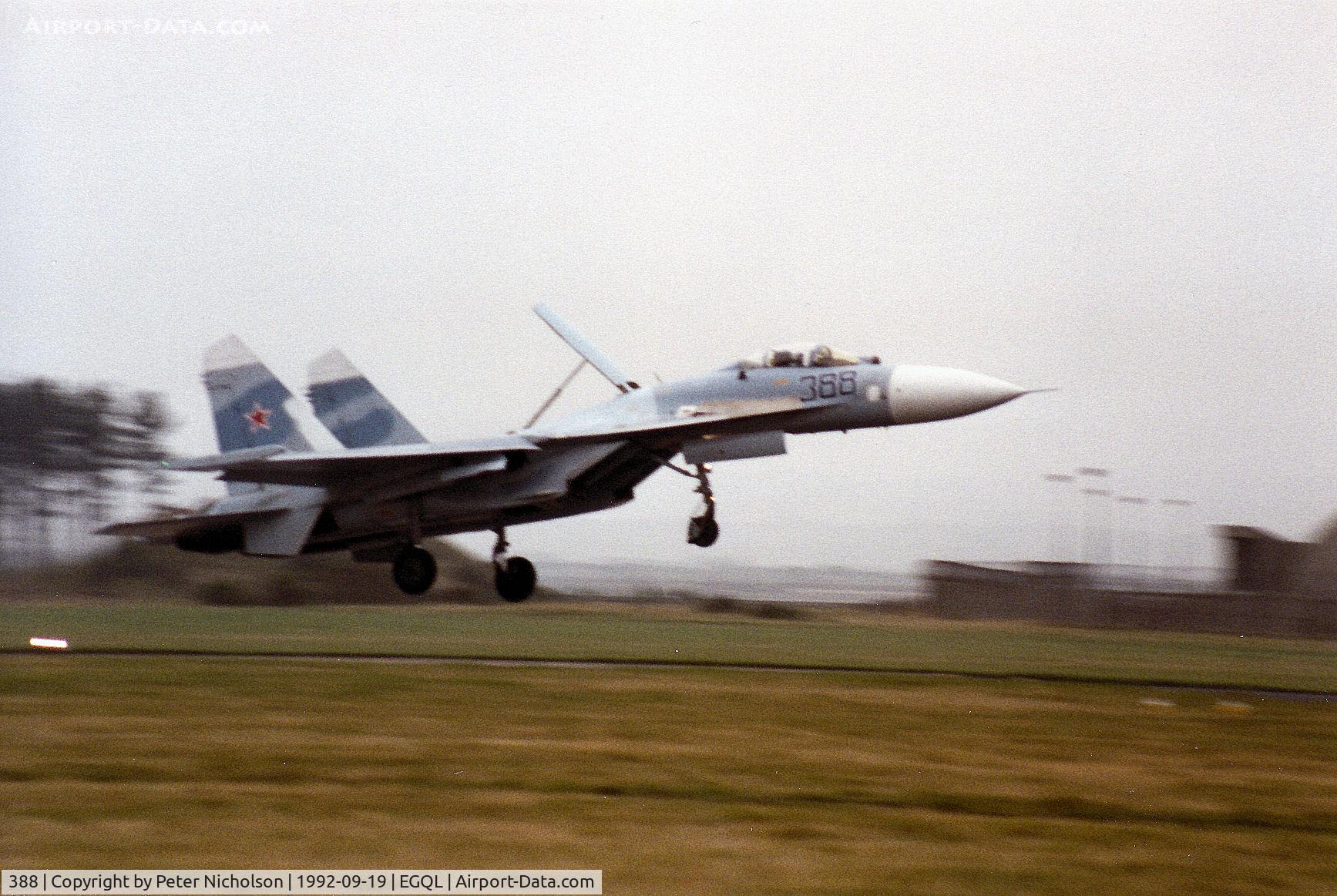 388, Sukhoi Su-27A C/N 36911024104, Su-27A Flanker from Kubinka Air Base landing at the 1992 RAF Leuchars Airshow.