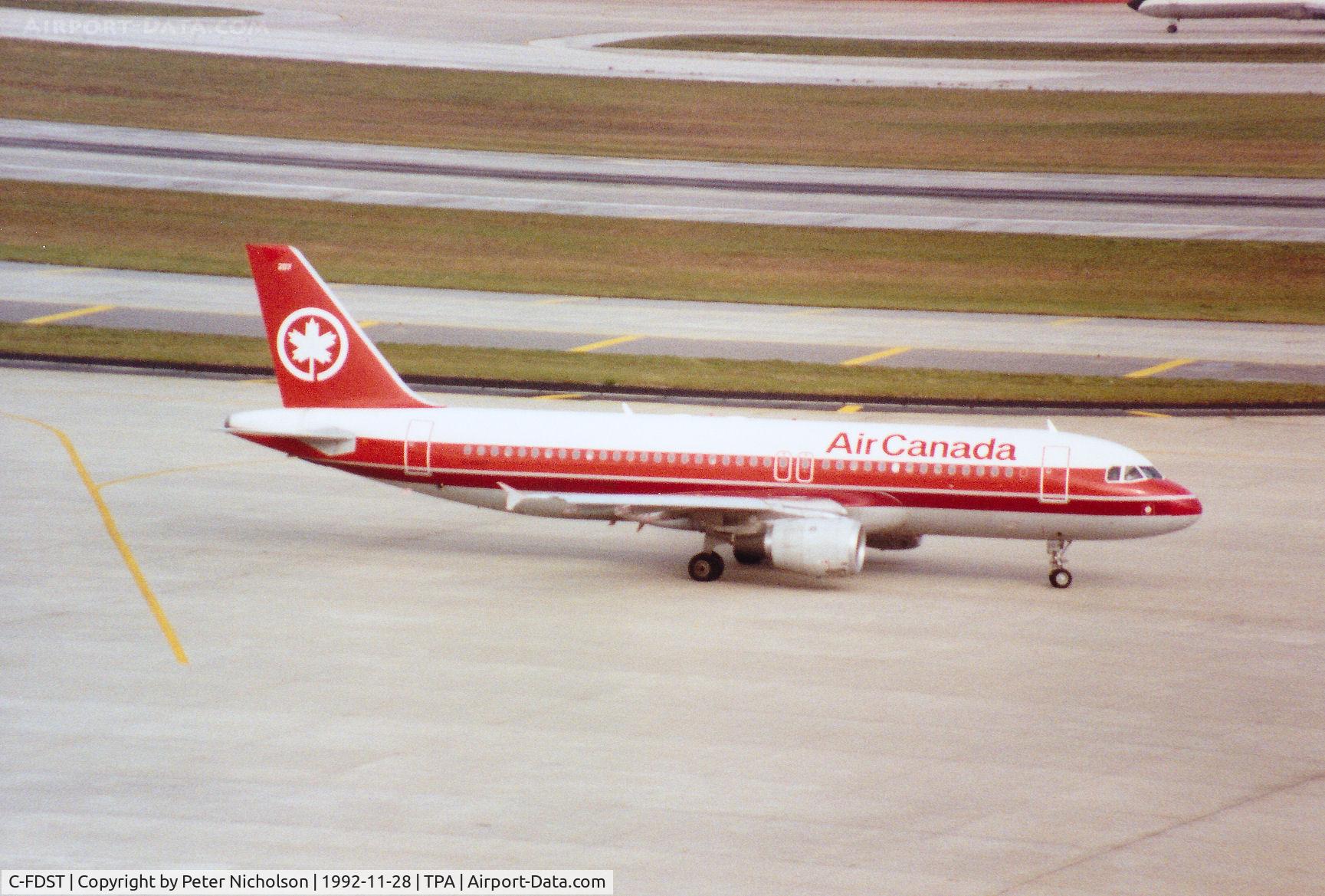 C-FDST, 1990 Airbus A320-211 C/N 127, Airbus A320-211 of Air Canada arriving at Tampa in November 1992.
