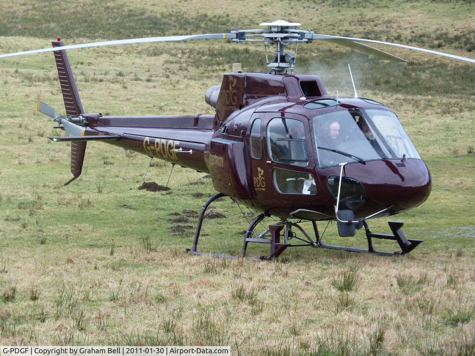 G-PDGF, 2000 Eurocopter AS-350B-2 Ecureuil Ecureuil C/N 9024, Seen just before departure from Inverlochy Castle,Fort William,Scotland.