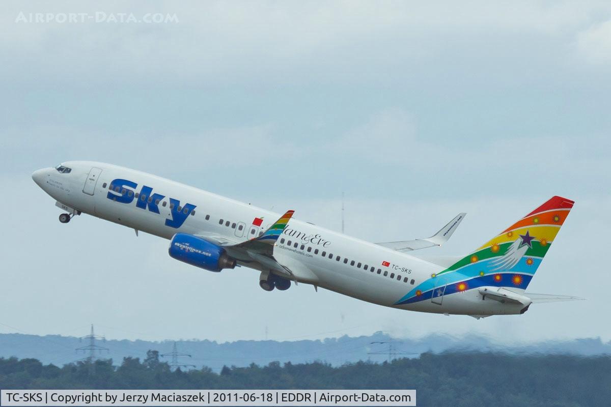 TC-SKS, 2001 Boeing 737-83N C/N 32348, TC-SKS