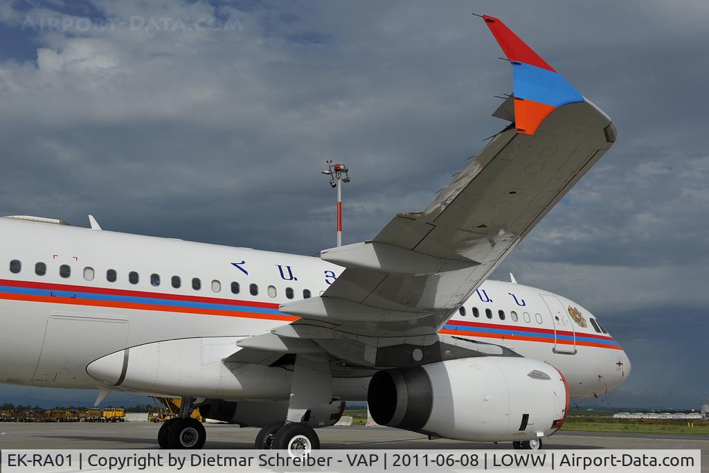 EK-RA01, 1998 Airbus A319-132 C/N 0913, Armenia Airbus 319