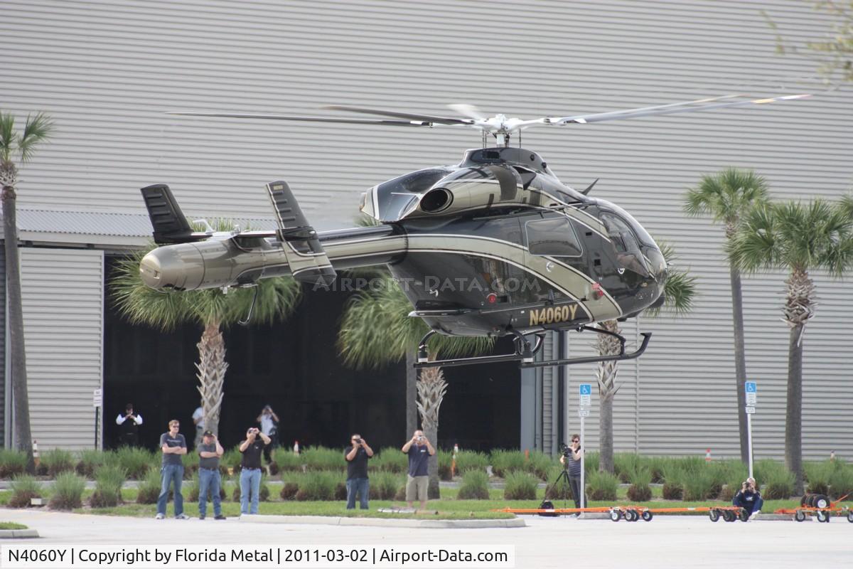 N4060Y, 2009 MD Helicopters MD-900 Explorer C/N 900-00136, MD 900 at Heliexpo Orlando