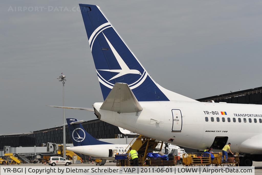 YR-BGI, 2003 Boeing 737-78J C/N 28439, Tarom Boeing 737-700