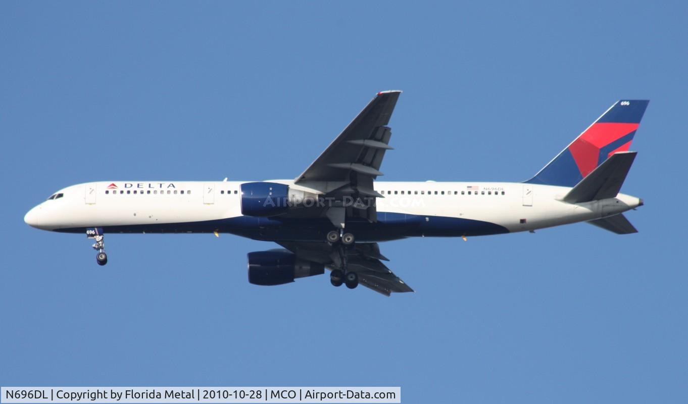 N696DL, 1999 Boeing 757-232 C/N 29728, Delta 757